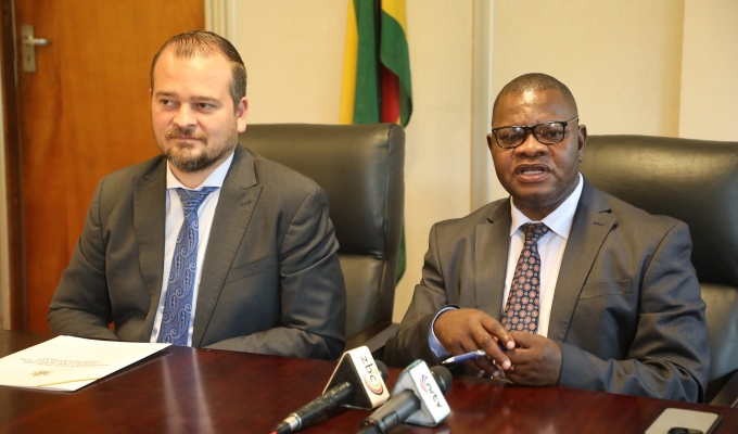 Zimbabwe establishes ward sales centres to protect farmers from the crippling impacts of a severe drought